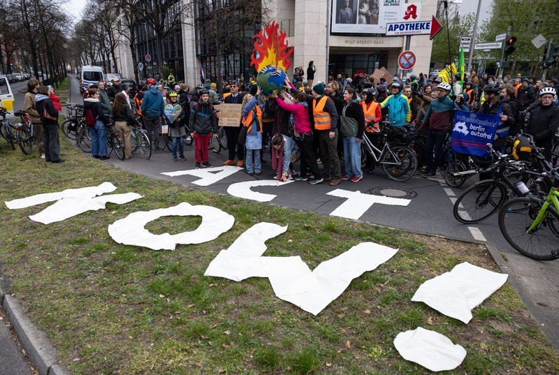 Entdecken Sie das Faszinierende Eisangeln im Online Casino von Deutschland Entdecken Sie das Faszinierende Eisangeln im Online Casino von Deutschland